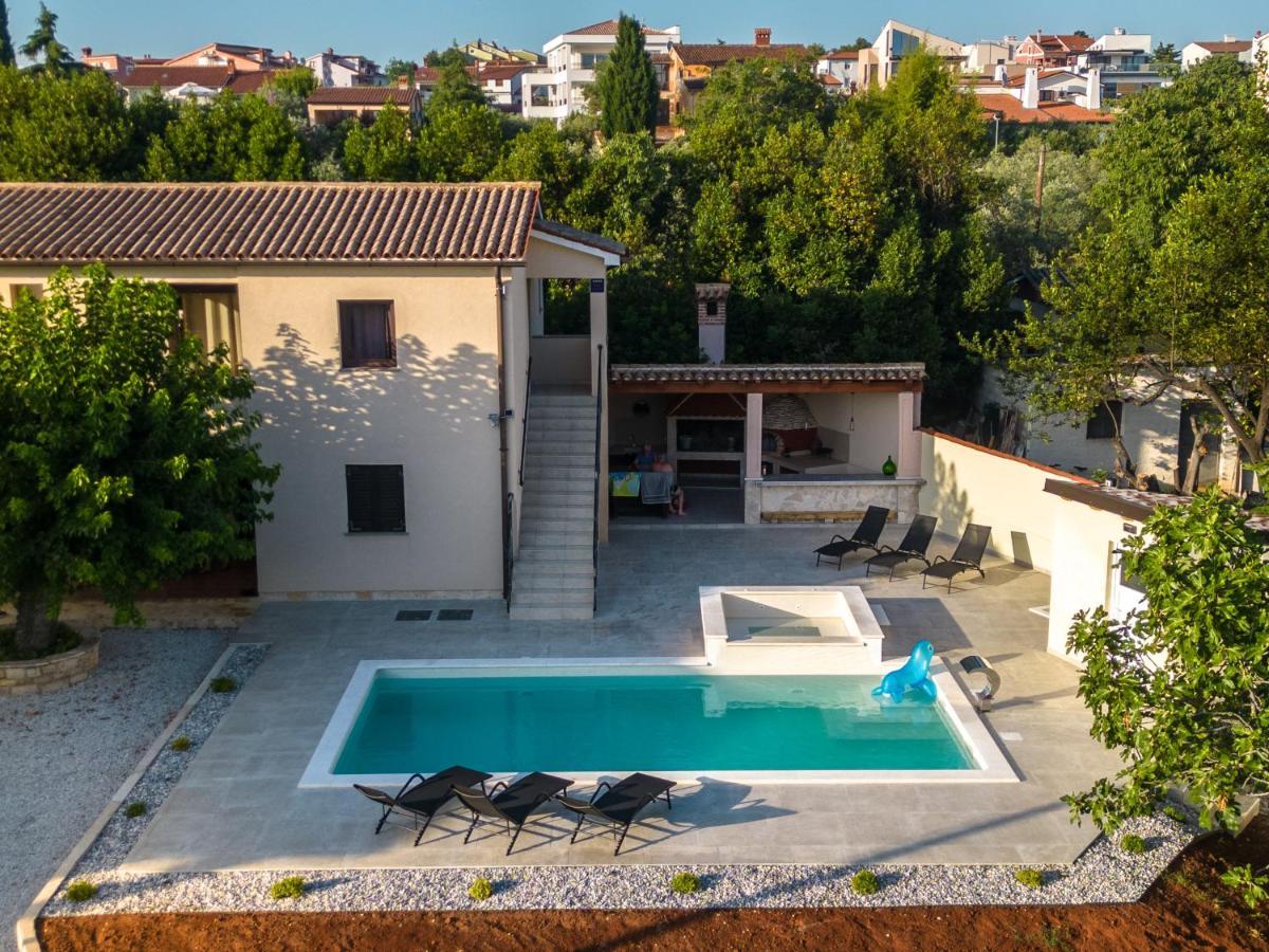 Holiday Home Fasana Fažana Екстериор снимка